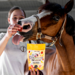 Candy Horse żelki dla koni banan i truskawka